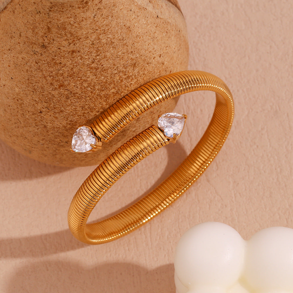 Stainless Steel Heart-Shaped Zircon Open Striped Bracelet